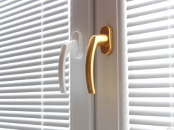 Okenná kľučka MTS ZLATÁ EF03